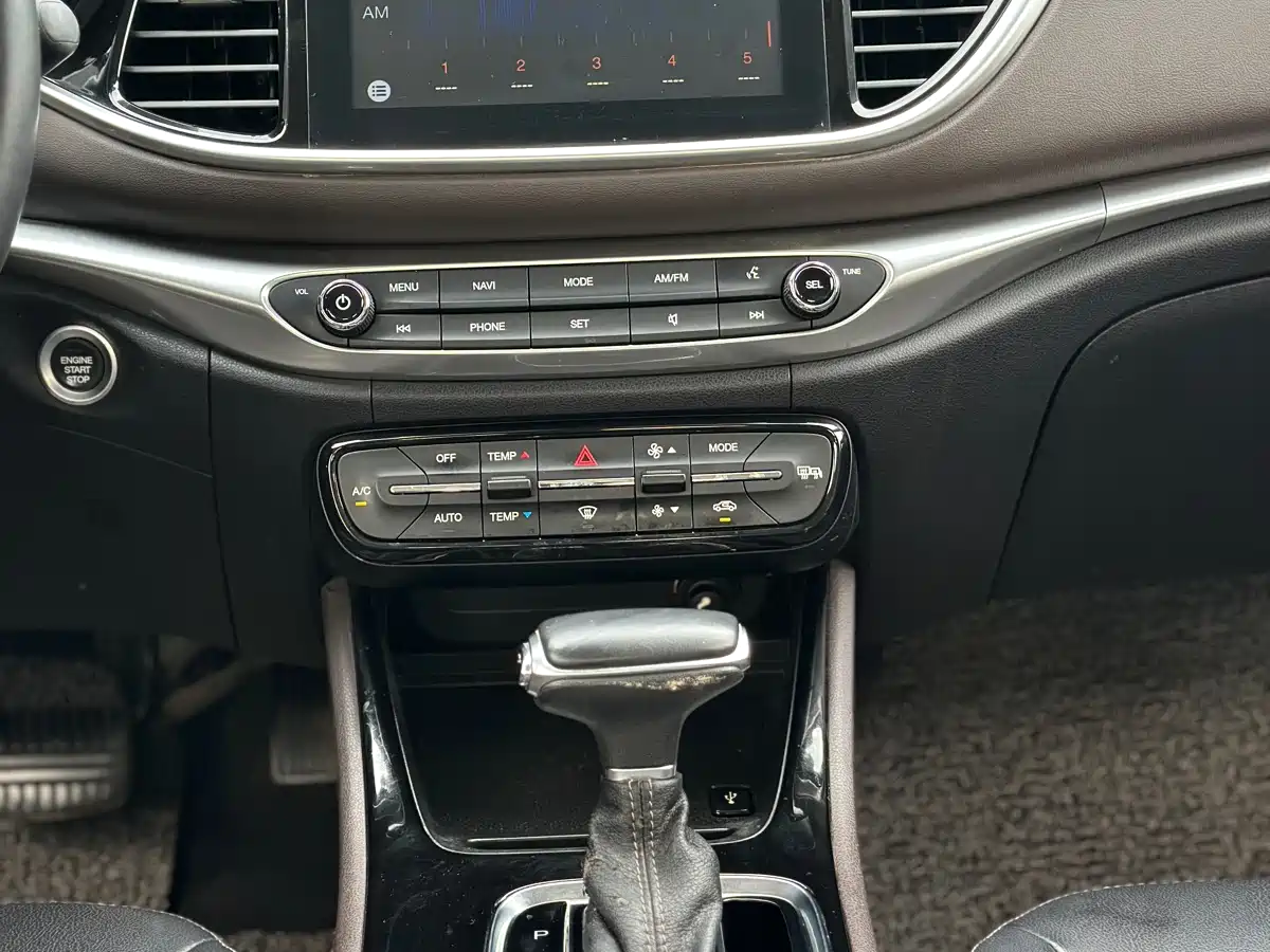GAC Trumpchi Trumpchi GA4 2018 2018 200T Automatic Exclusive