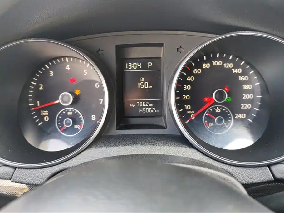 Volkswagen Golf 2010 1.4TSI Auto Comfort фото 14