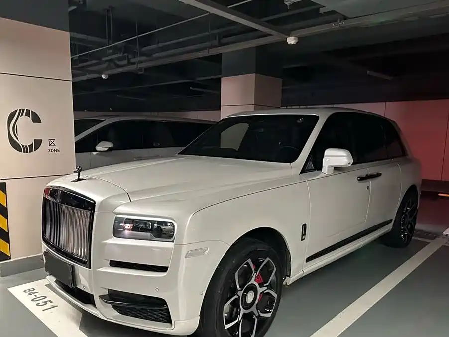 Rolls-Royce Cullinan 2018 4-Seater Version