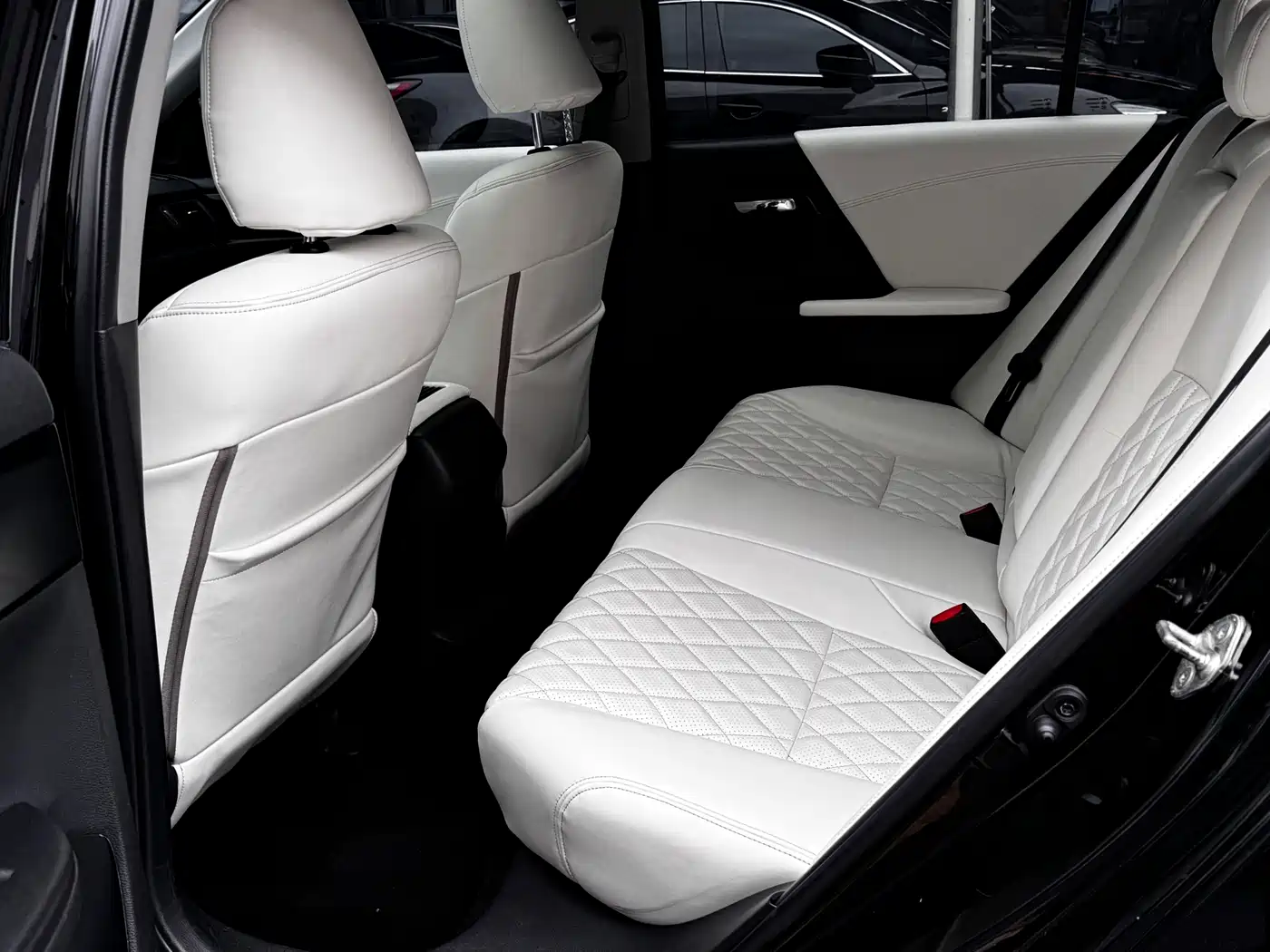 Honda Accord 2016 2.0L Comfort Edition фото 13