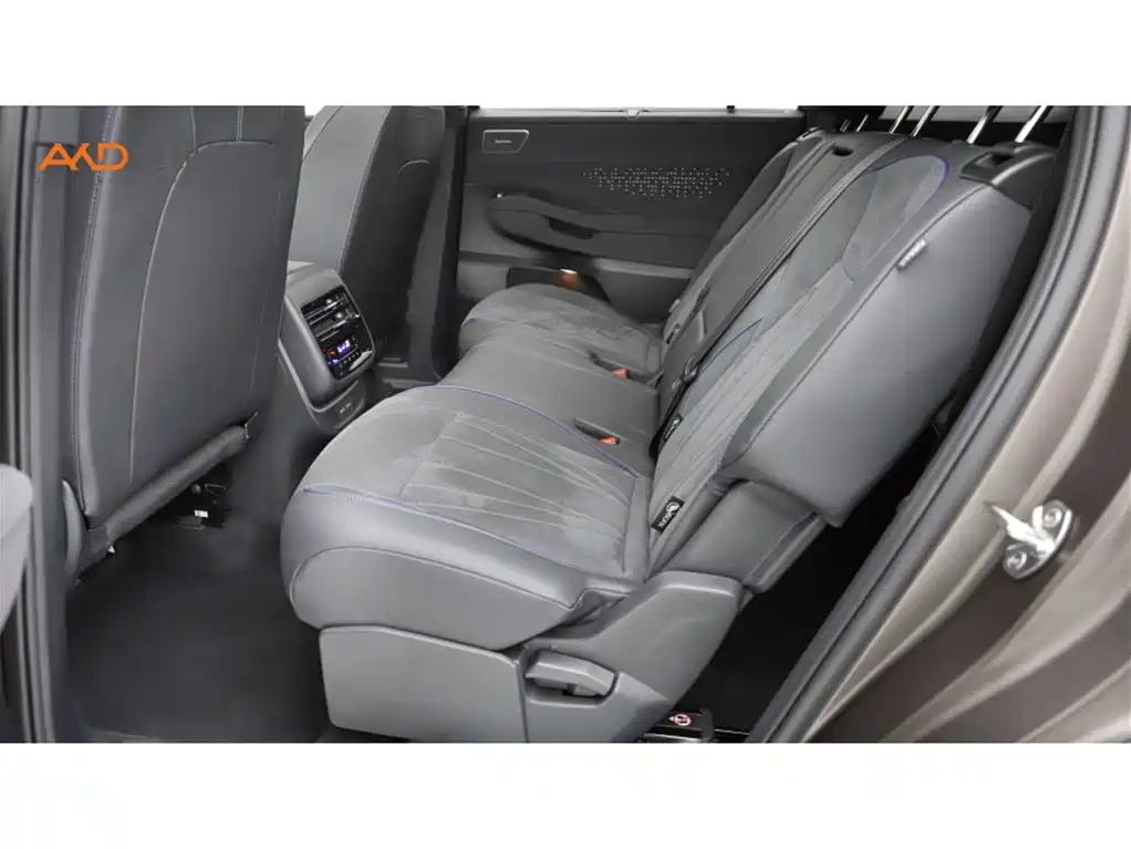 Volkswagen Teramont 2025 Teramont Pro 450TSI 4WD Summit Edition фото 7