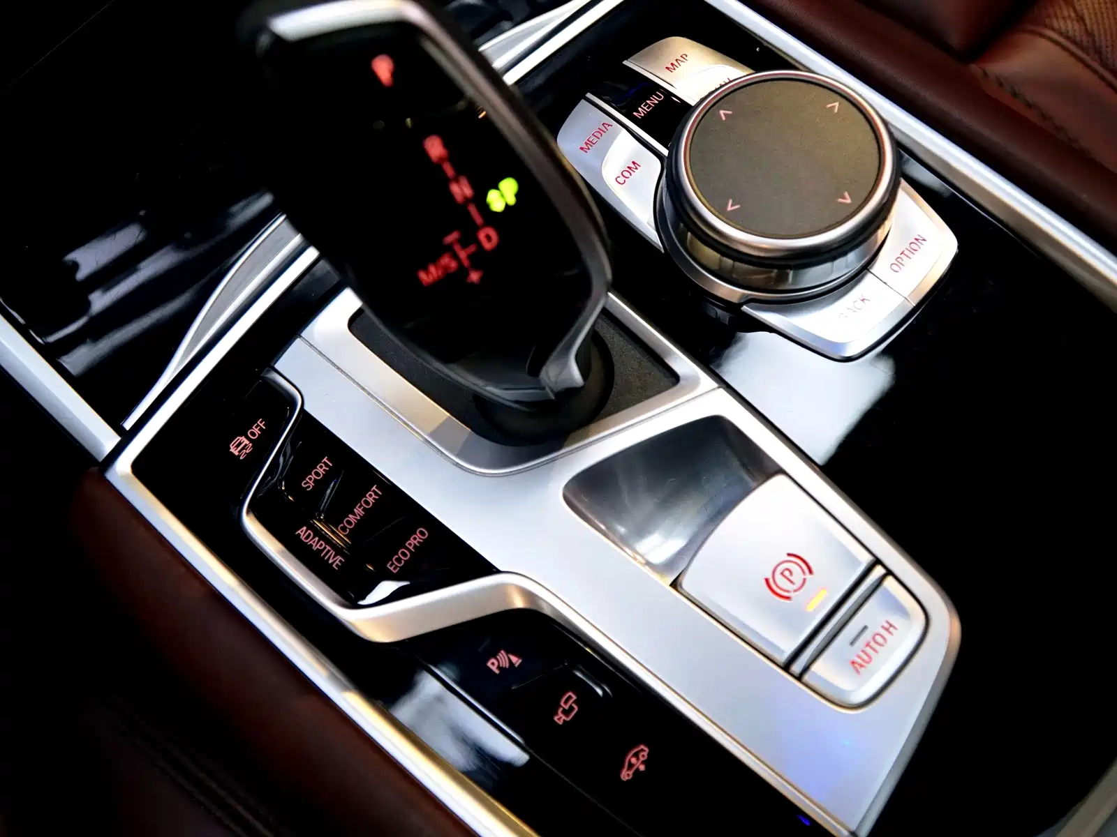 صورة 25 - BMW 7 Series
