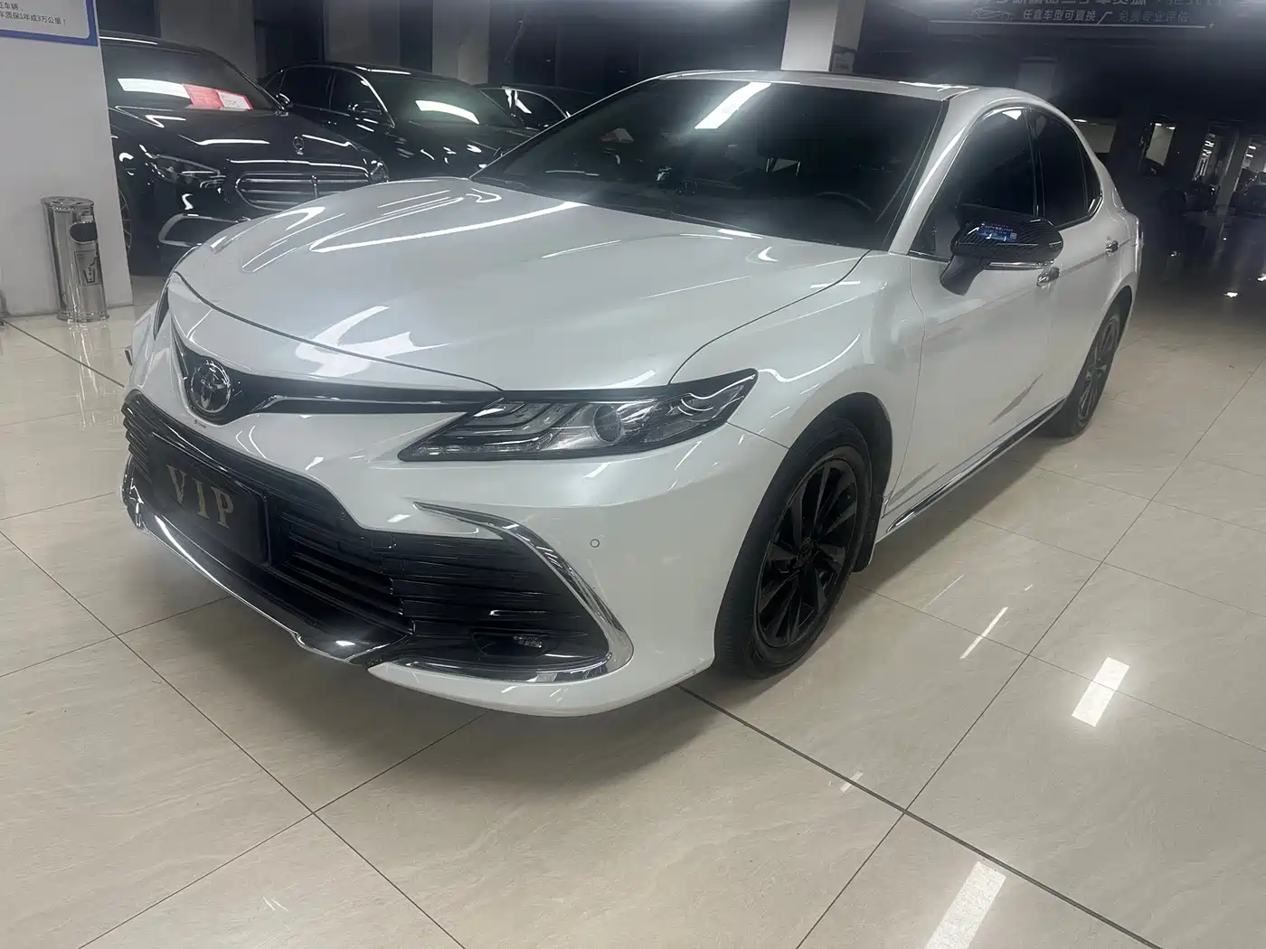 Toyota Camry 2023 2.0G Luxury Edition
