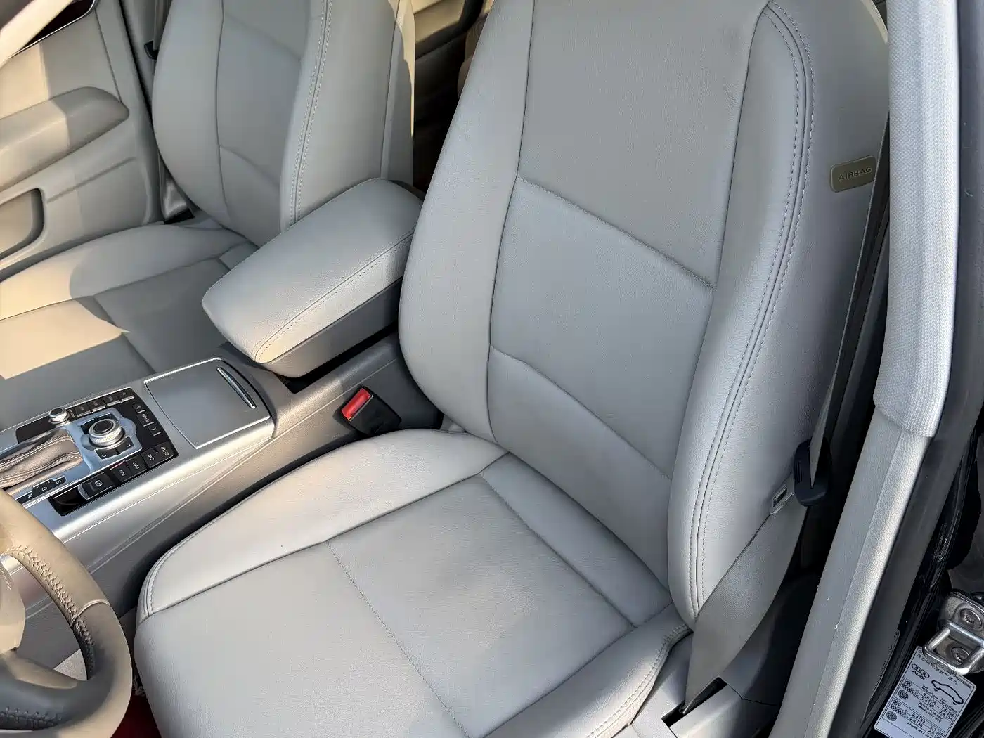 Audi A6L 2010 2010 2.0 TFSI Automatic Standard