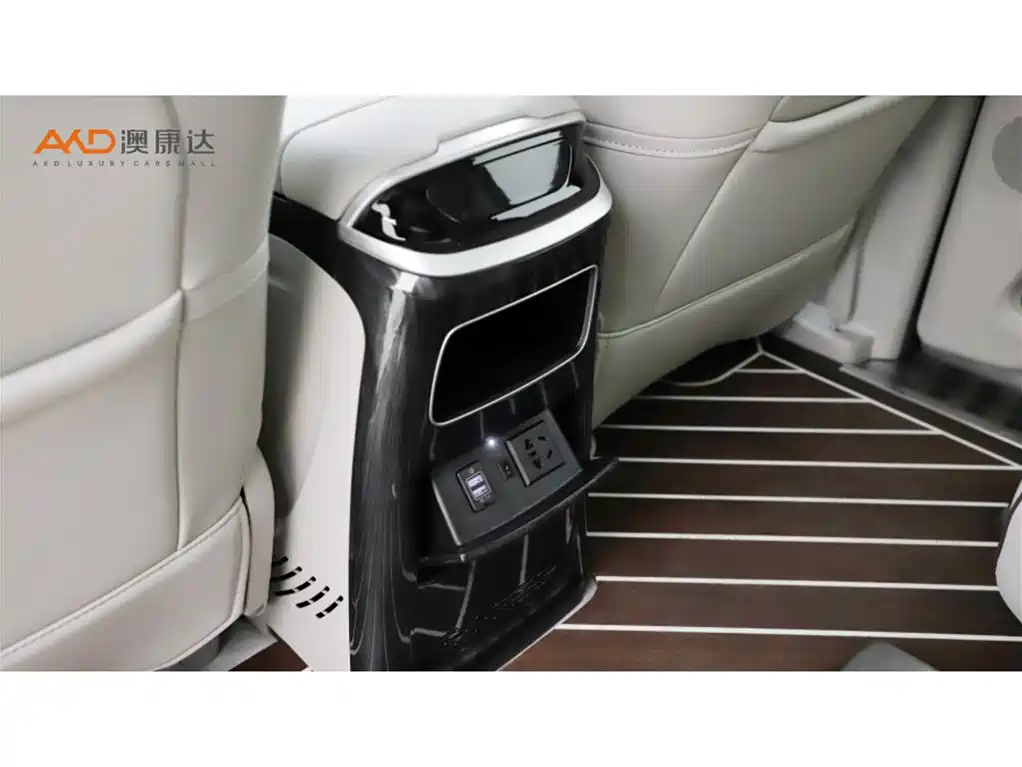 Buick GL8 2022 Land Business Class 652T Prestige фото 10
