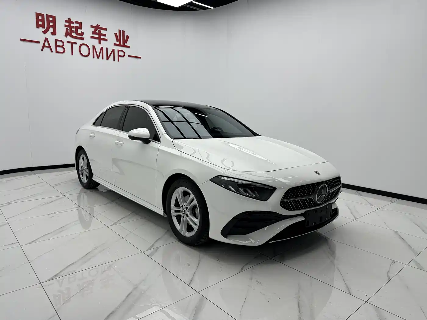 Mercedes-Benz A-Class 2023 A 180 L фото 4