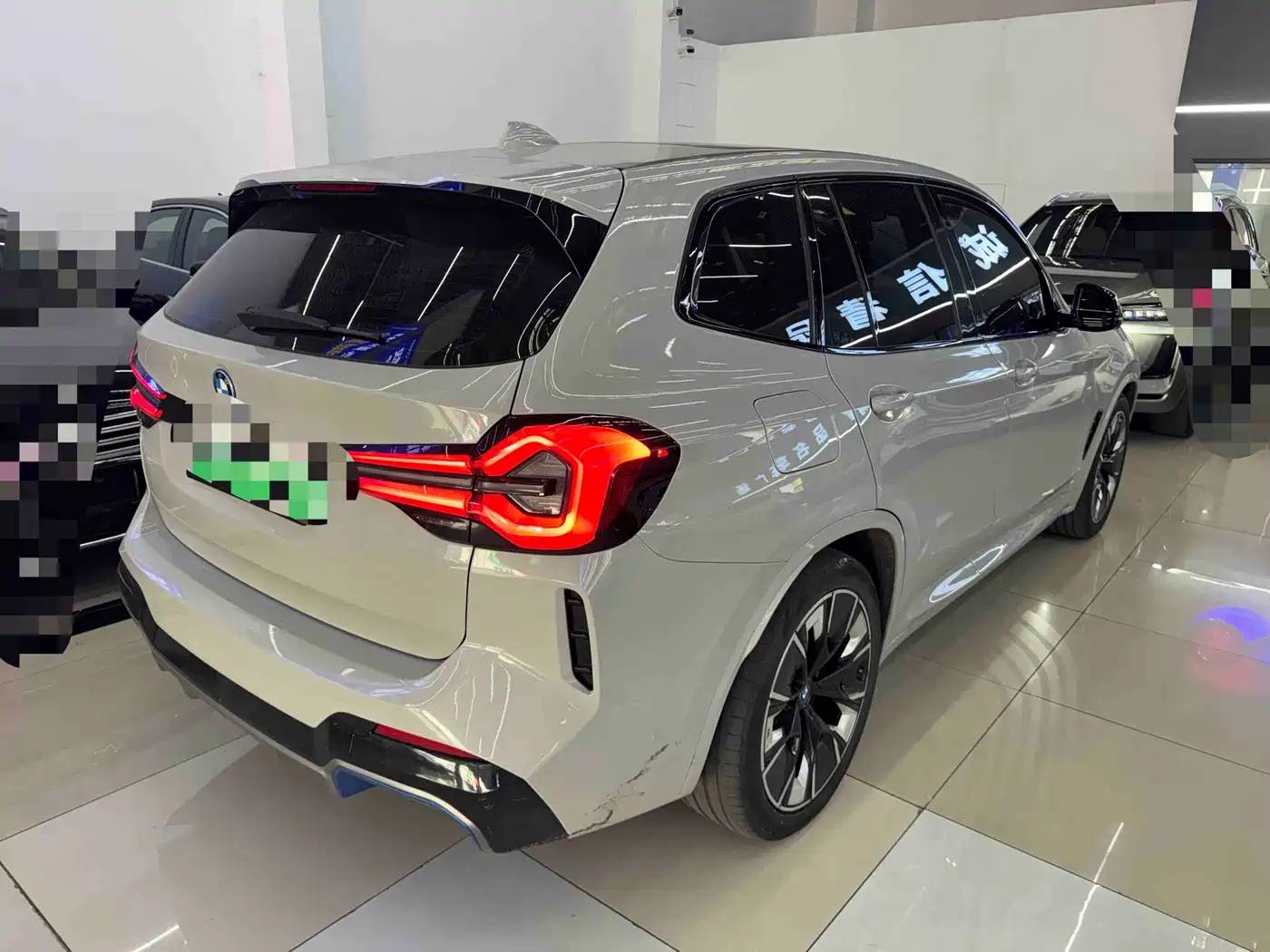 BMW iX3 2022 Innovation Leader фото 4