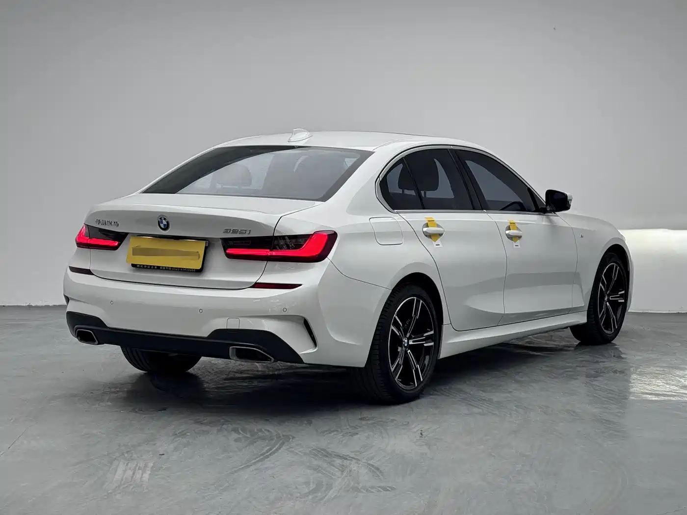 BMW 3 Series 2022 325i M Sport Package фото 6