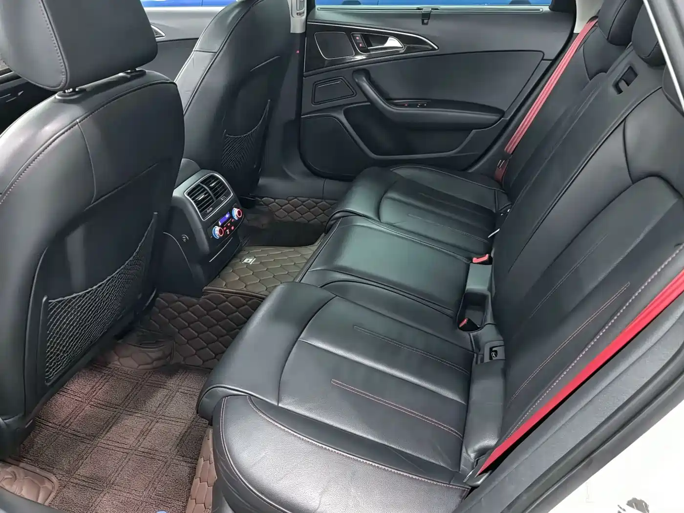 Audi A6L 2016 30 FSI Special Edition фото 8
