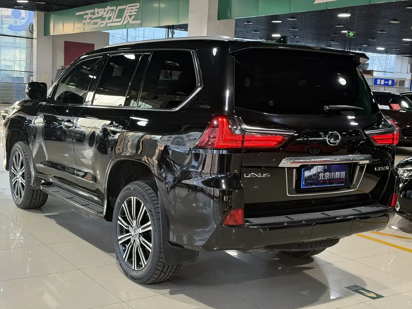 Lexus LX 2017 570 Prestige Luxury фото 17