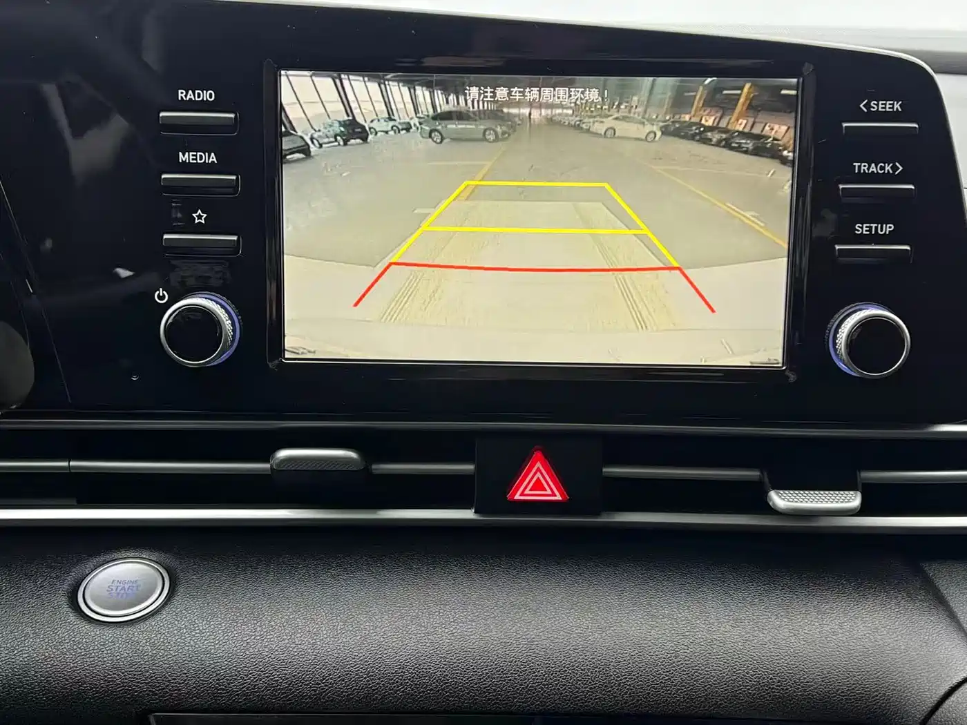 Hyundai Elantra 2022 1.5L CVT GLX Elite Edition фото 15