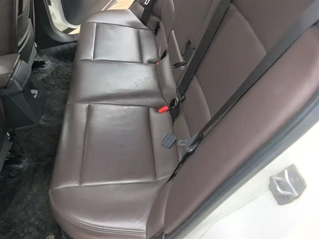 BMW X1 2015 Model sDrive18i Fashion Advanced Edition фото 17