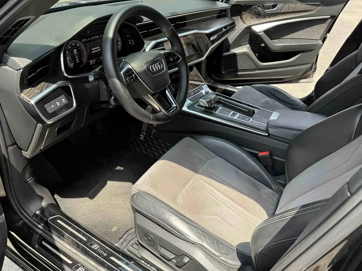 Audi A6L 2019 40 TFSI Luxury Dynamic фото 4