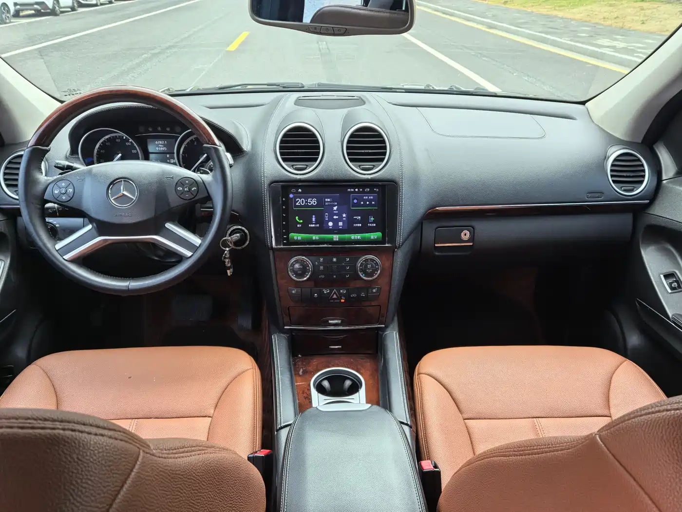 Mercedes-Benz GL-Class фото 19