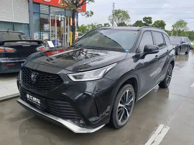 Toyota Crown Kluger 2022 2.0T 4WD Sporty Edition