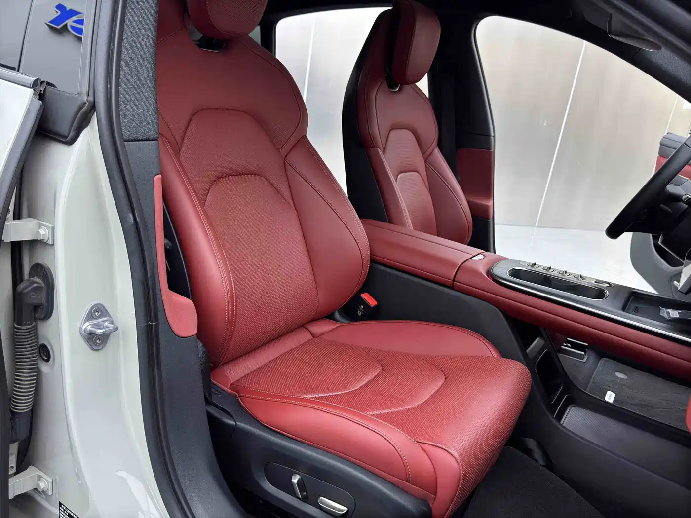 Xiaomi Auto Xiaomi SU7 2024 RWD Ultra Long Range Advanced Smart Driving Pro Edition фото 18