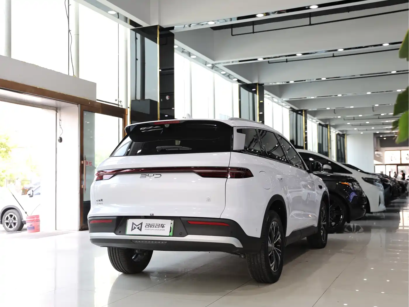 BYD Song Pro New Energy 2025 2nd Generation Smart Drive Edition DM-i 75KM Leading Type фото 16