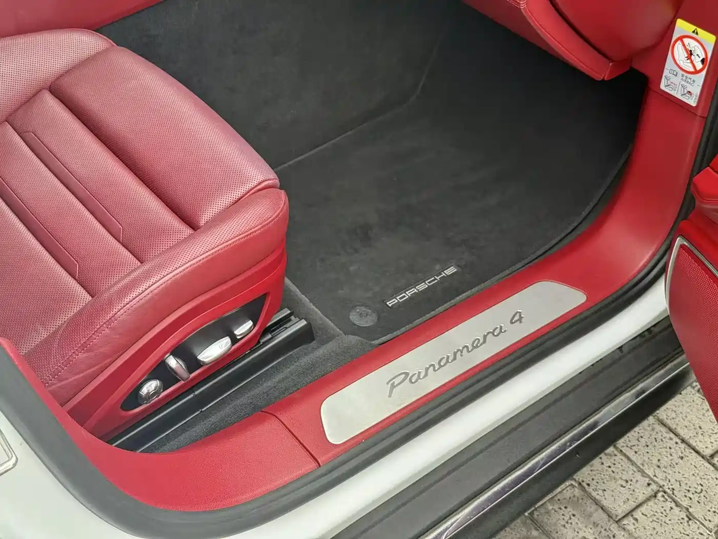 Porsche Panamera 2017 Panamera 4 Executive Long Wheelbase 3.0T фото 10