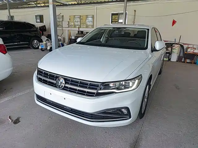 Volkswagen Bora 2021
