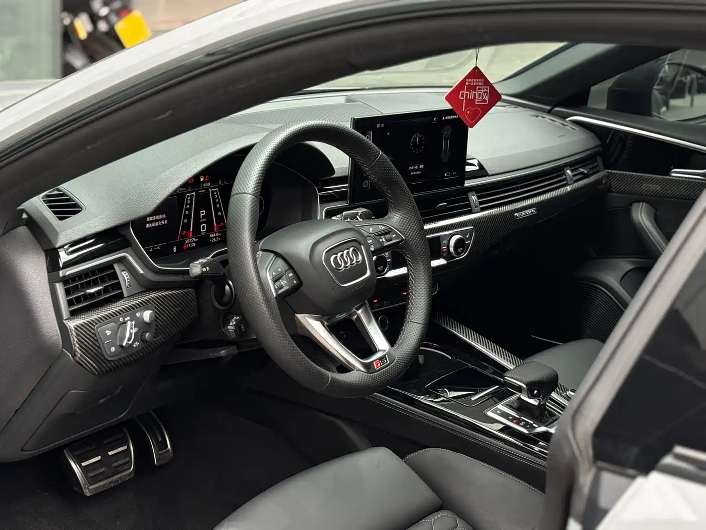 Audi RS 5 2022 RS 5 2.9T Sportback Dark Gold Edition фото 9
