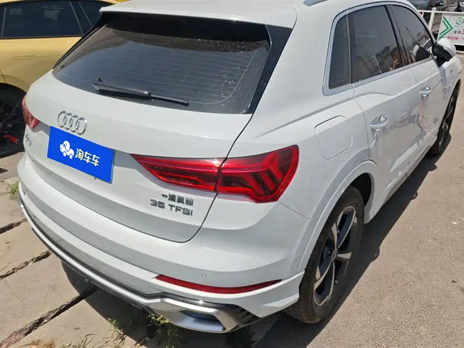 Audi Q3 2025 quattro 45th Anniversary Edition 35TFSI Fashion Dynamic фото 3
