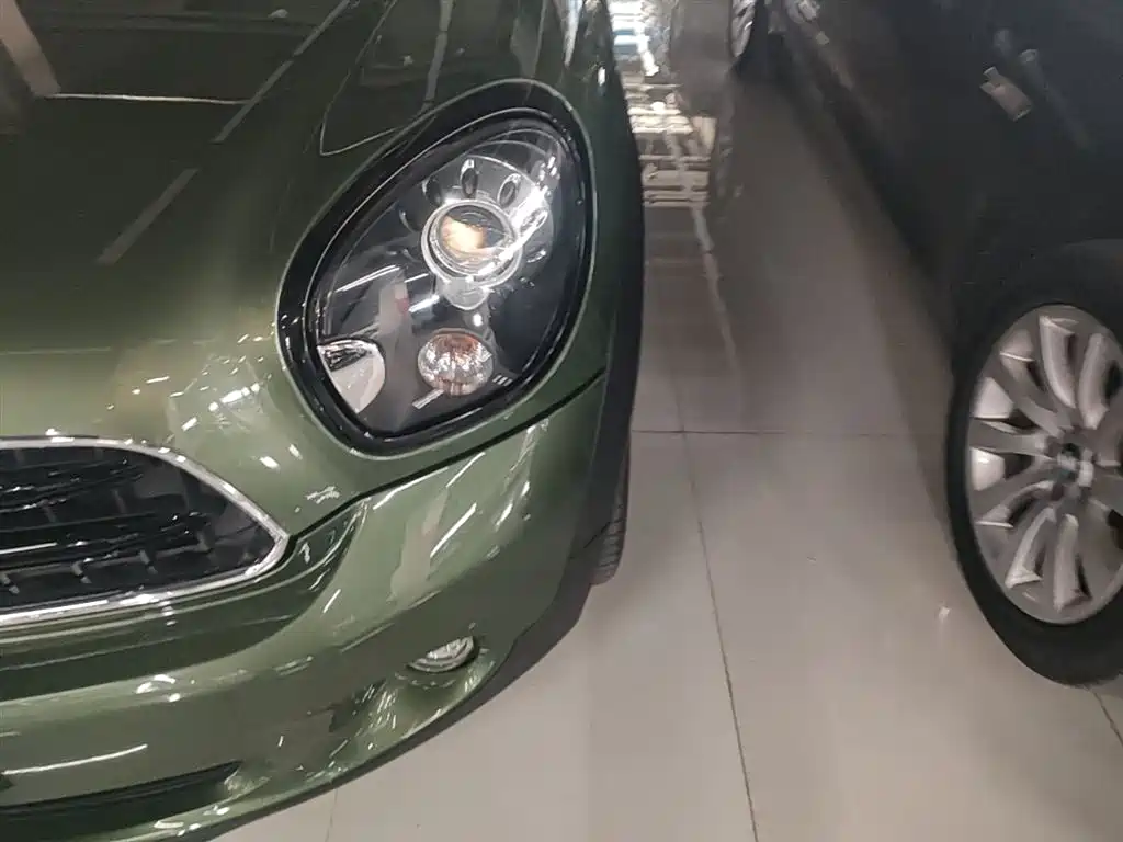 Фото 24 - MINI COUNTRYMAN