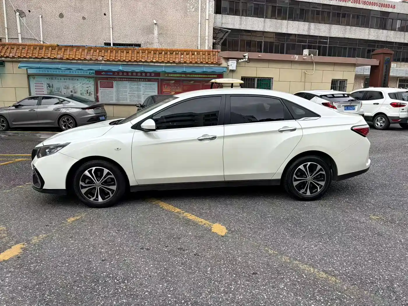 Venucia D60EV 2021 2020 Standard Range Smart Edition