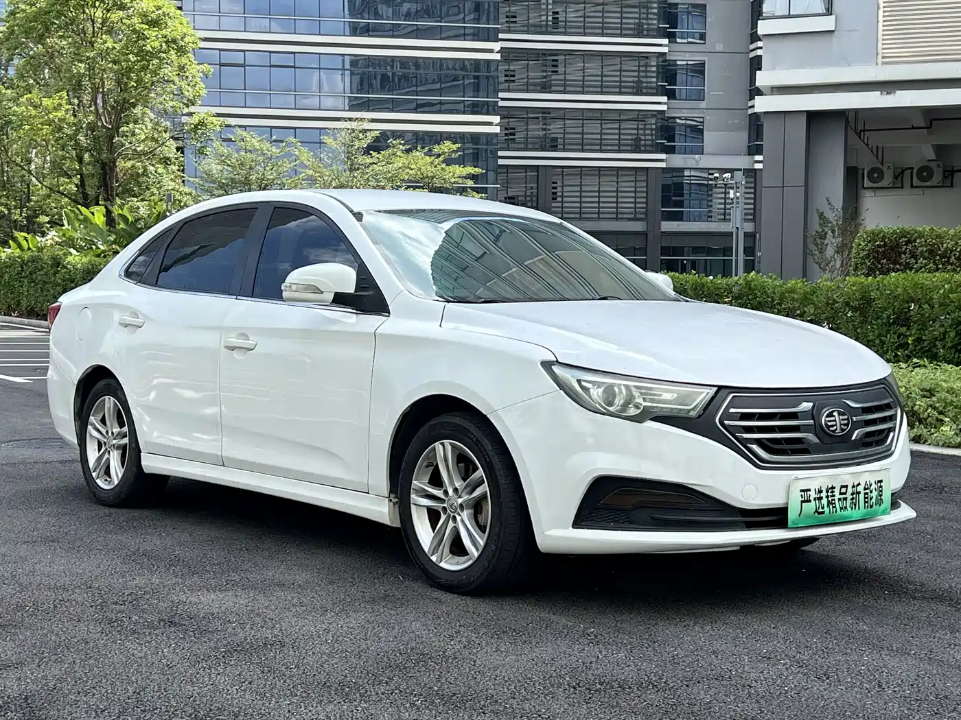 Besturn B30EV 2021 2019 EV400