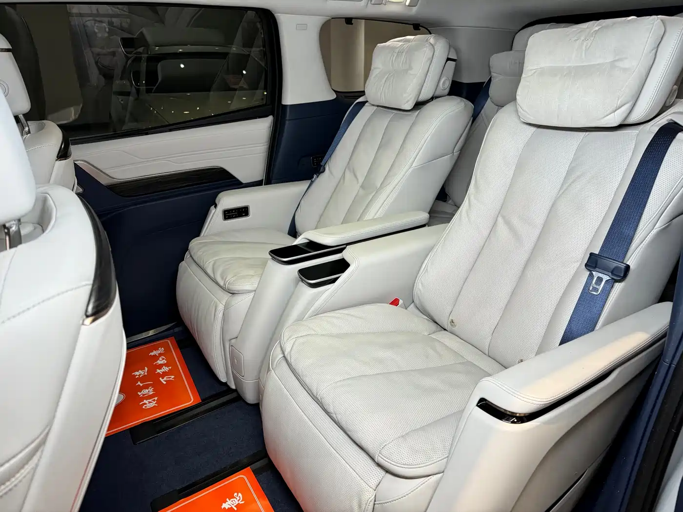 Buick Century 2025 2.0T 6-Seater World Edition фото 8