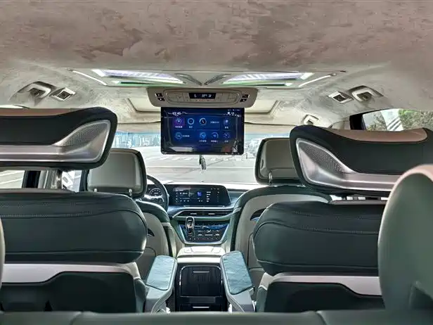 Buick GL8 2023 ES Landmaster Comfort фото 7