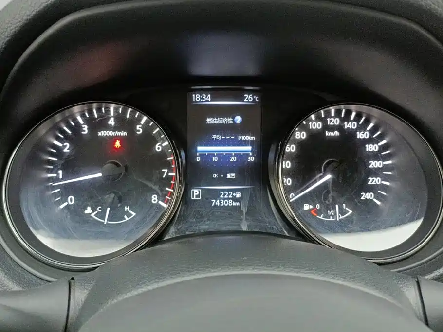 Фото 14 - Nissan X-Trail