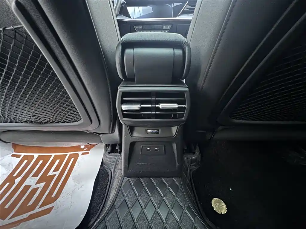 Audi A3 2023 Facelift Sportback 35 TFSI Luxury Sport фото 23