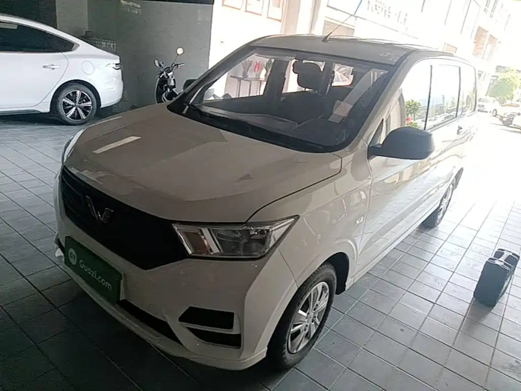 Similar car