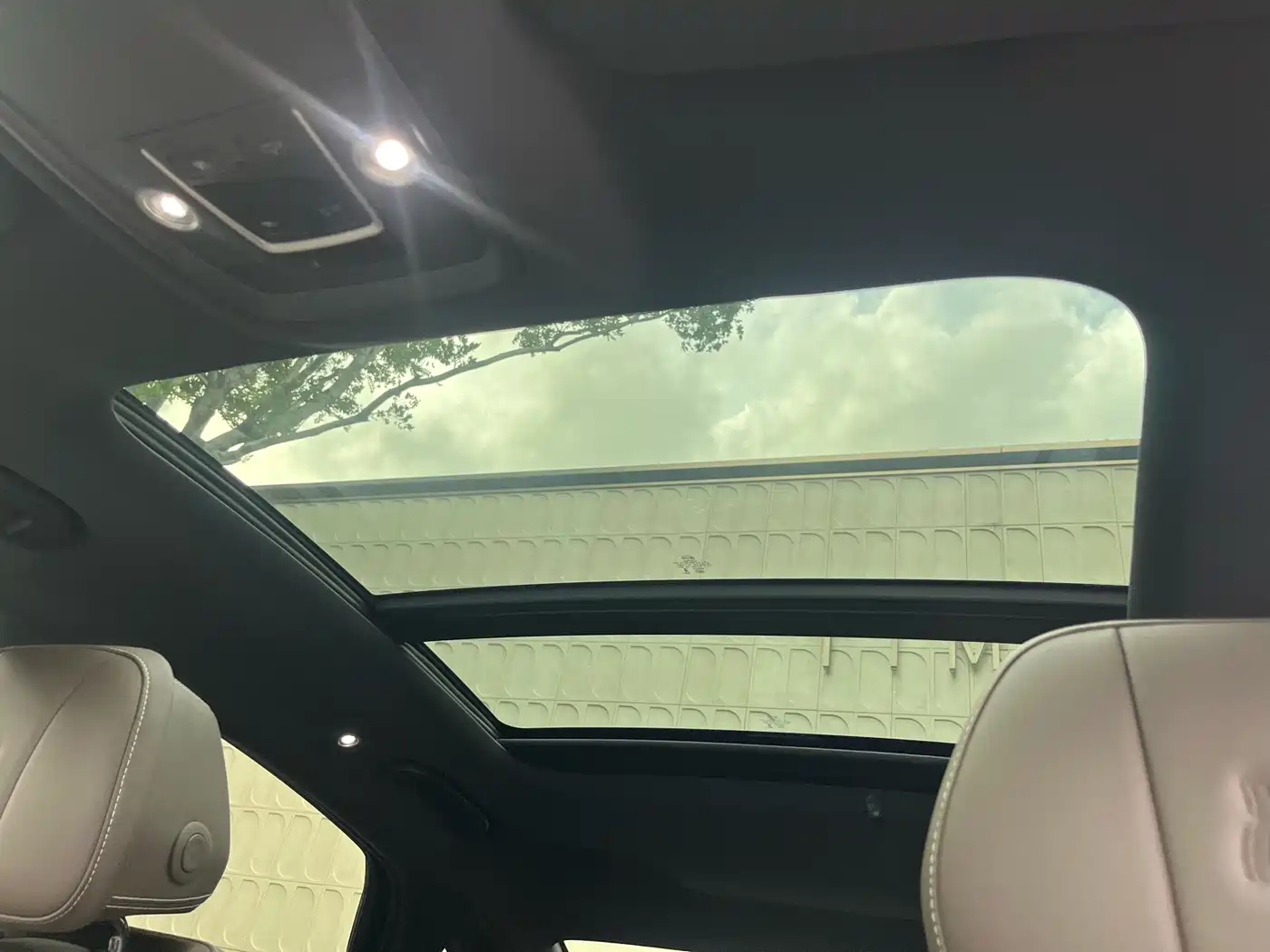 BYD Han 2025 2025 DM-i Smart Driving Edition 125KM Honor