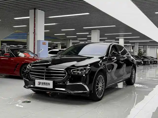 Mercedes-Benz E-Class 2021