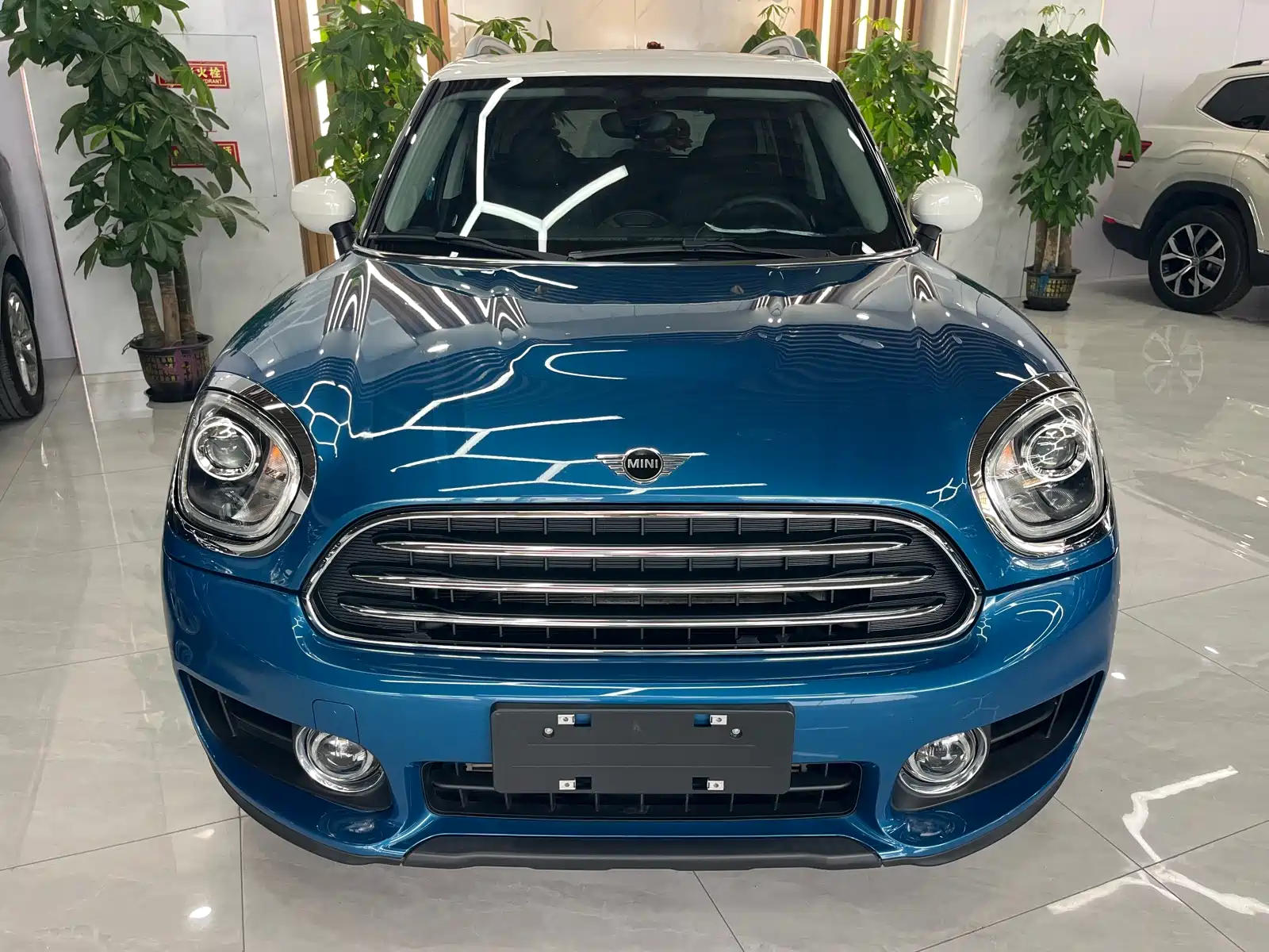 Photo 2 - MINI COUNTRYMAN