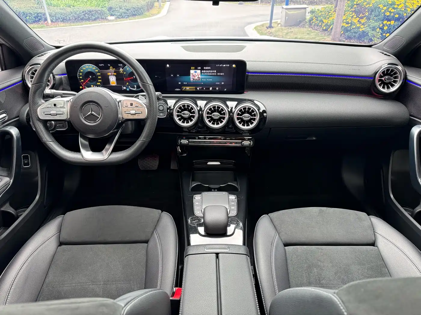 Mercedes-Benz A-Class 2022 Facelift III A 200 L Sport Sedan Fashion фото 21