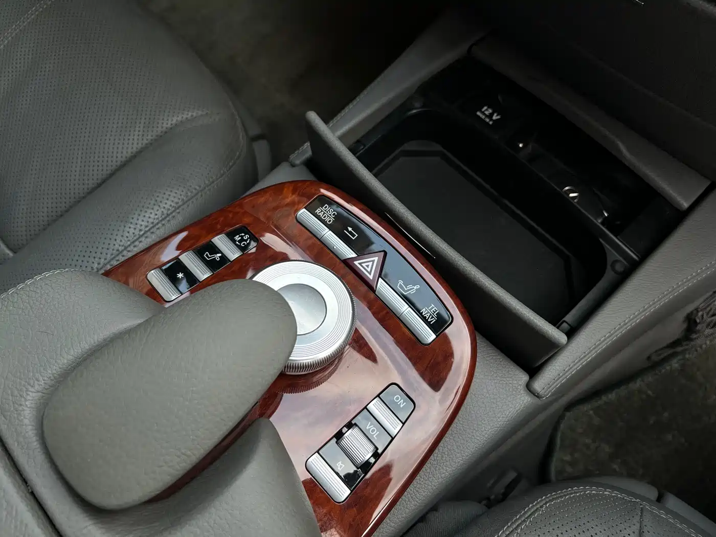 Mercedes-Benz S-Class фото 9