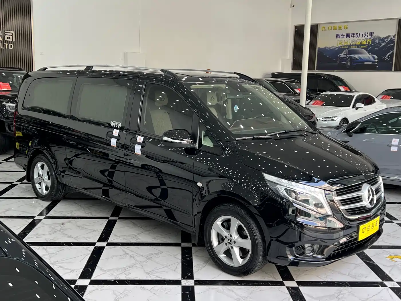 Mercedes-Benz Vito 2018 2.0T Business Edition China VI фото 2