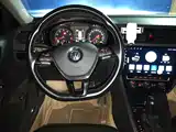 صورة 11 - Volkswagen Sagitar