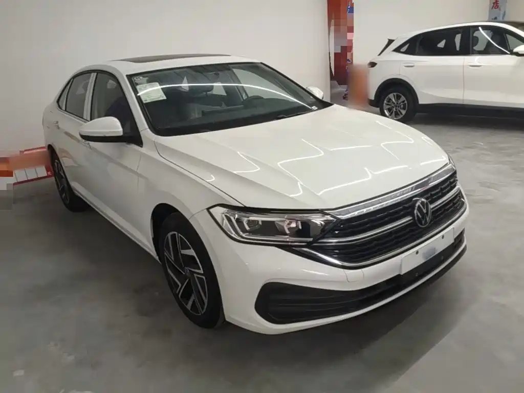 Photo 4 - Volkswagen Sagitar