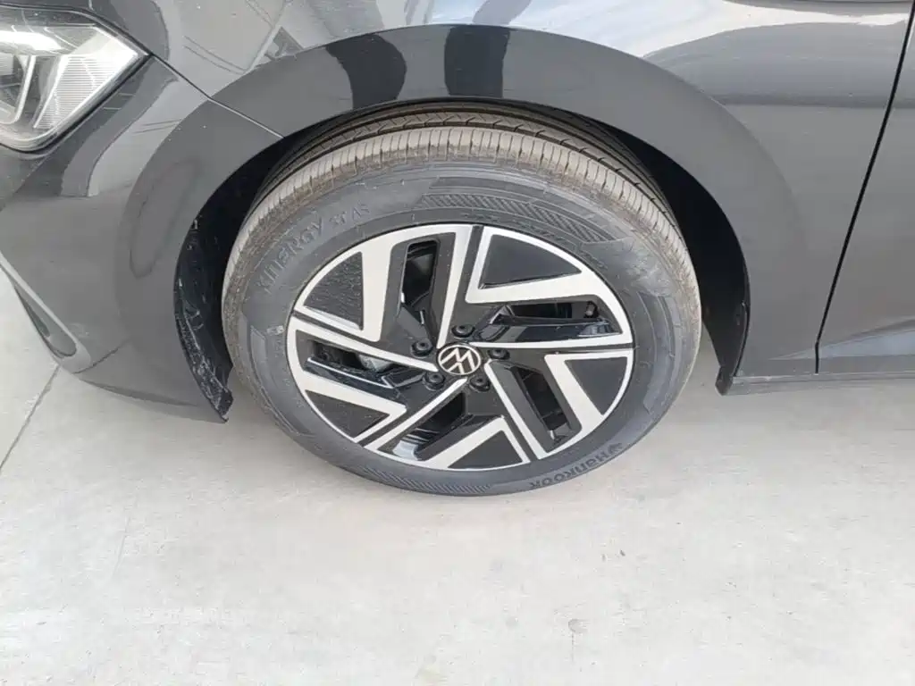 Volkswagen Sagitar 2026 2026 Model 30 Million Special Selection 300TSI DSG Surpass Edition