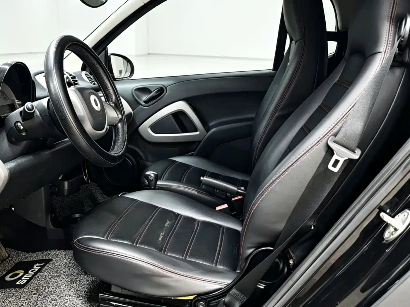 smart fortwo 2011 2011 1.0 MHD Hardtop Standard