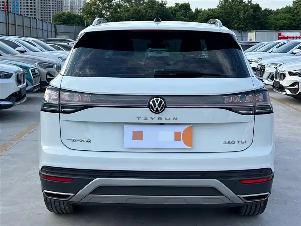 Volkswagen Tayron 2023 280TSI 2WD Luxury Plus Advanced Edition фото 6
