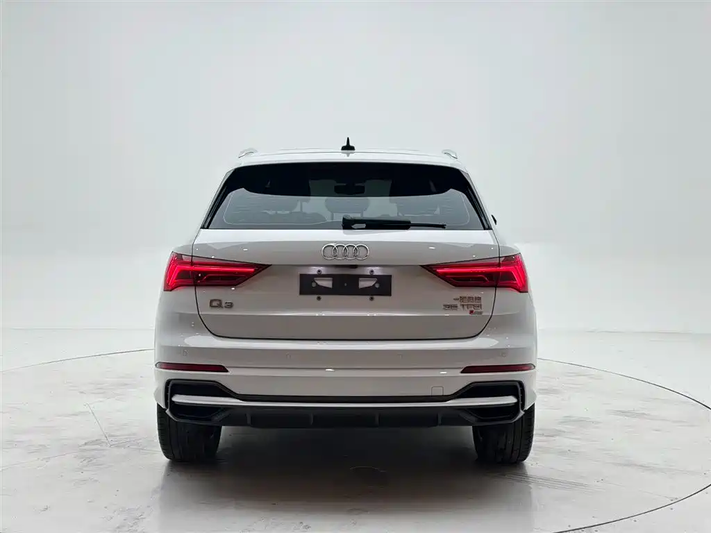 Audi Q3 2023 35 TFSI Fashion Dynamic (1.4T) фото 5