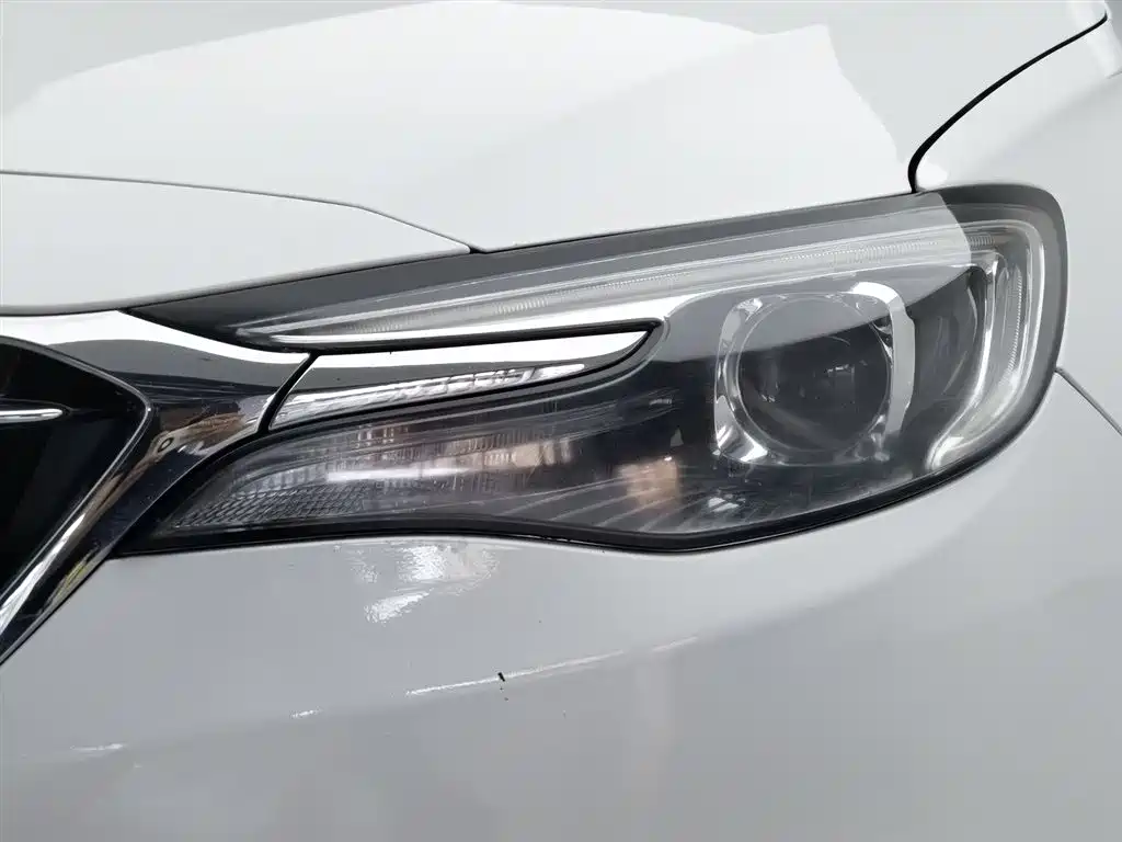 Buick Excelle 2021 Exemplar 1.5L Auto Progressive фото 7