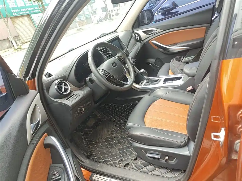 BYD Song 2016 2.0TID Automatic Premium фото 15