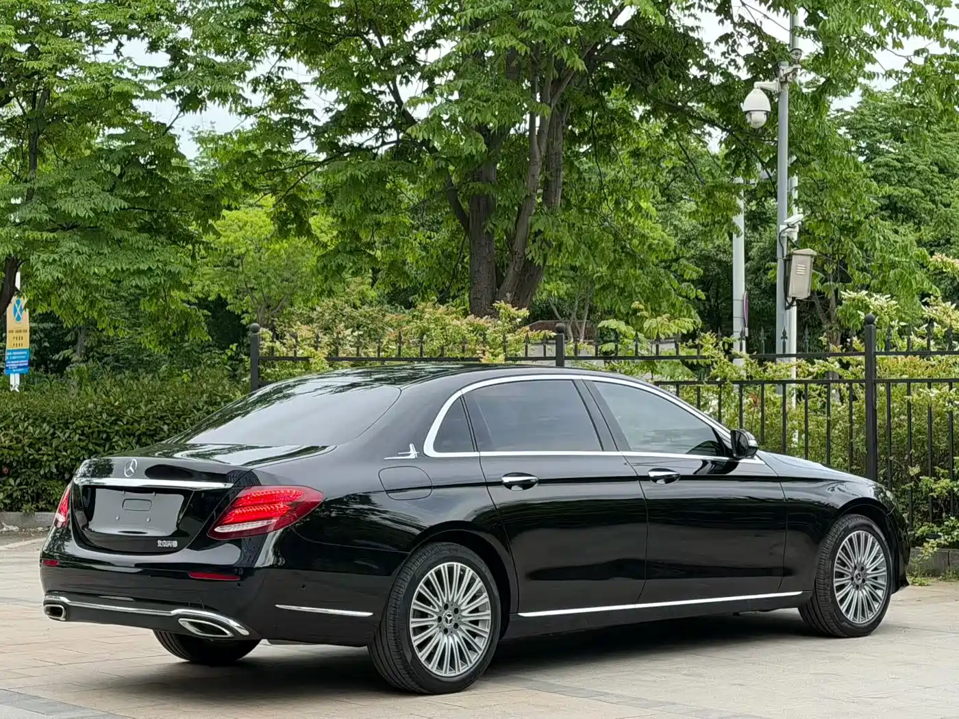 Mercedes-Benz E-Class 2020 Facelift E 300 L Fashion фото 5