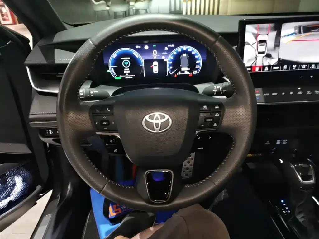 Toyota Camry 2024 Model Dual Hybrid 2.0HS Sport Edition фото 11