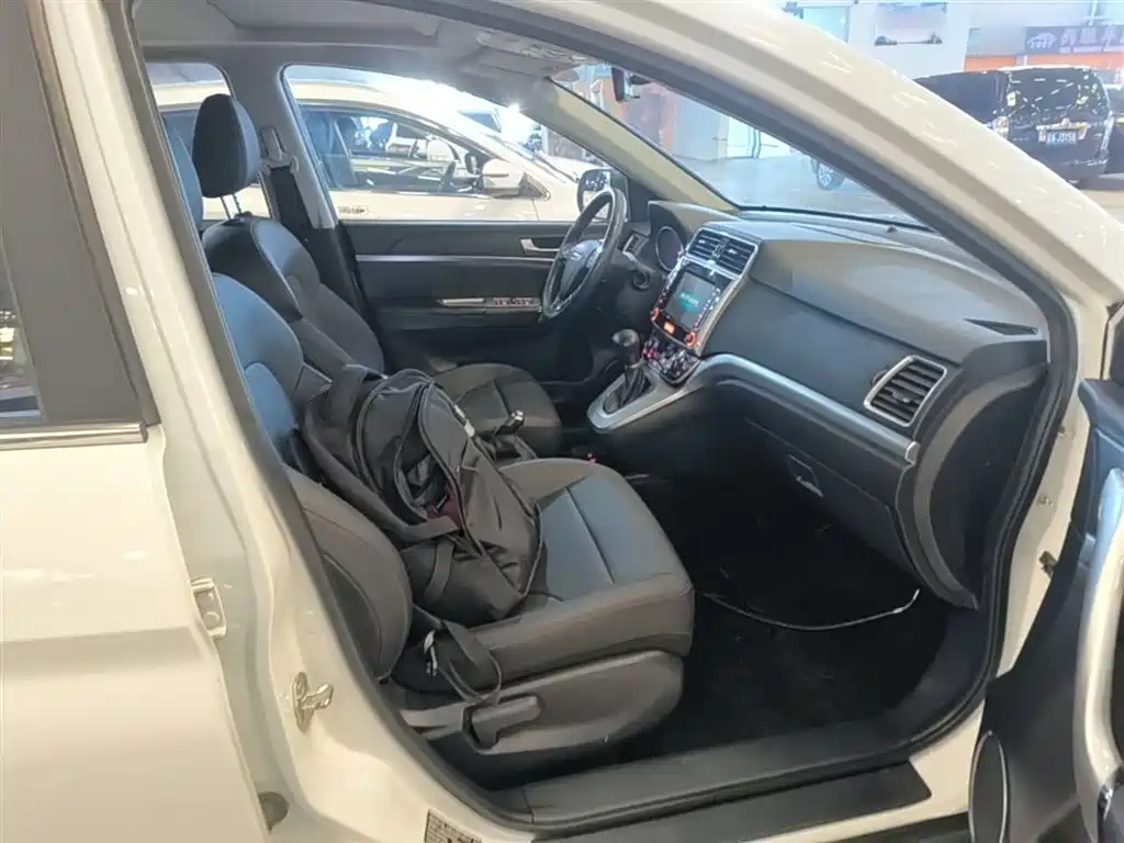 Haval M6 2019 1.5T DCT 2WD Value Edition (China VI) фото 22